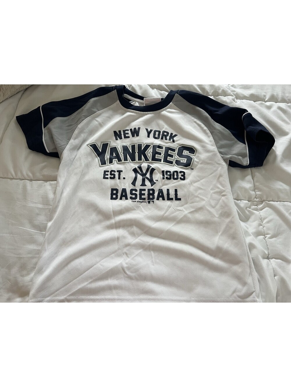 Girls boys M 8/10 New York Yankees MLB Baseball Shirt White Navy Official